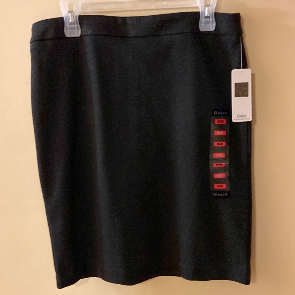 Dalia midi grey skirt size medium - NWT